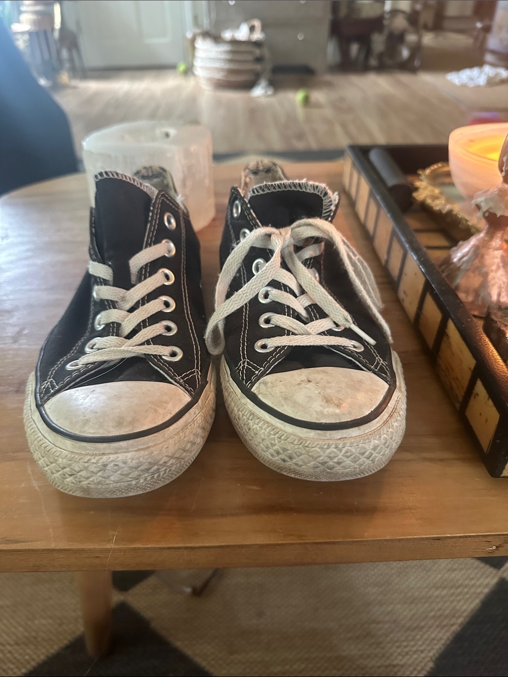 Black Low-Top Canvas Sneakers with Floral Lining - Picture 5 of 5
